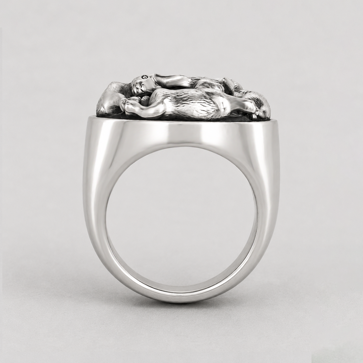 Running Rabbits Spining Ring – Handcrafted Sterling Silver