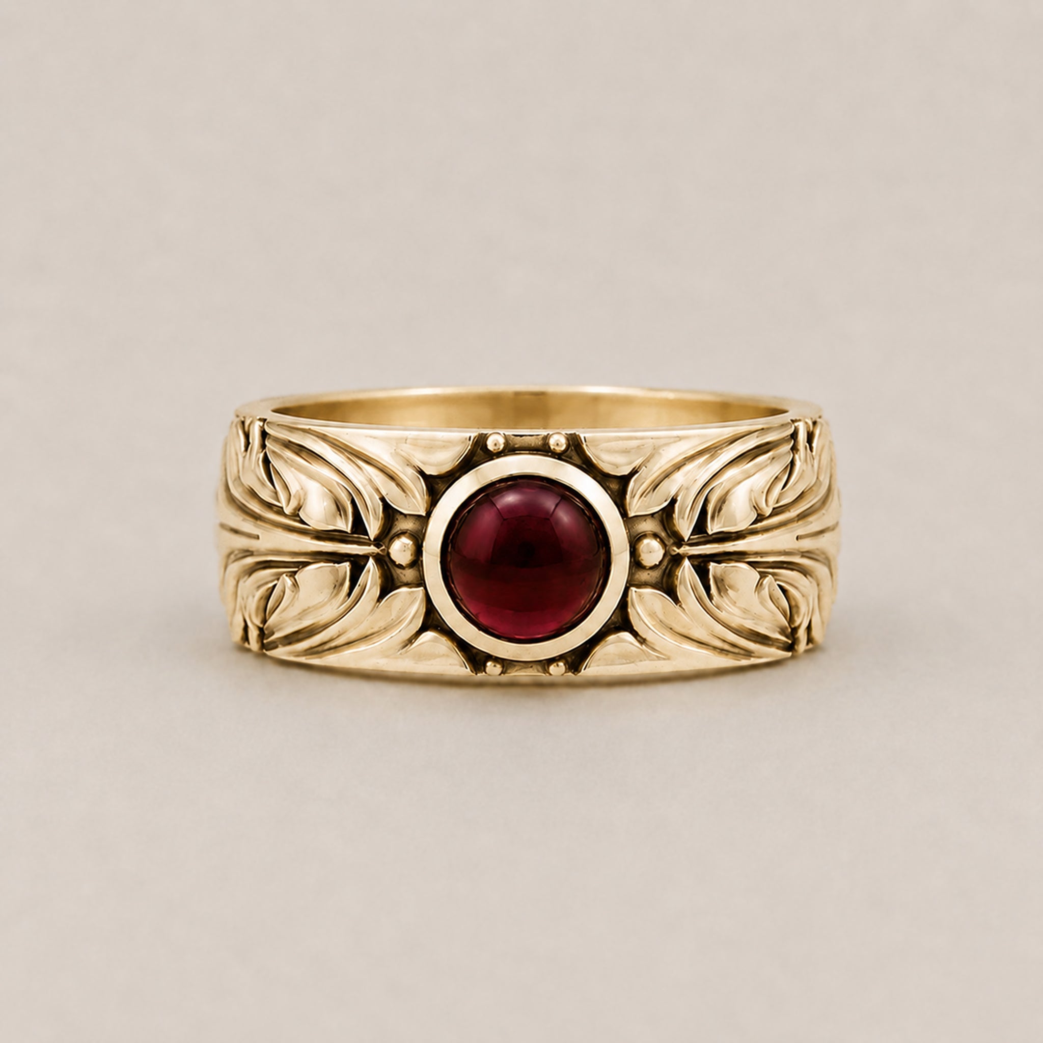 Court Filigree Ring – Garnet Cabochon | 9ct Yellow Gold - BeckonJewel