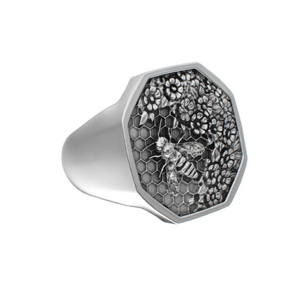 Honeycomb Bee Signet Ring - BeckonJewel