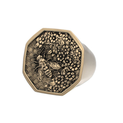 Honeycomb Bee Signet Ring - 9ct Gold - BeckonJewel