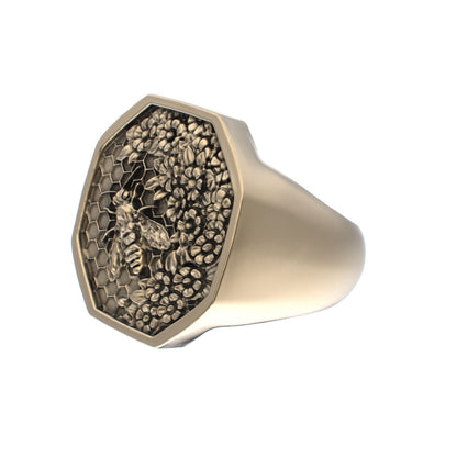 Honeycomb Bee Signet Ring - 9ct Gold - BeckonJewel