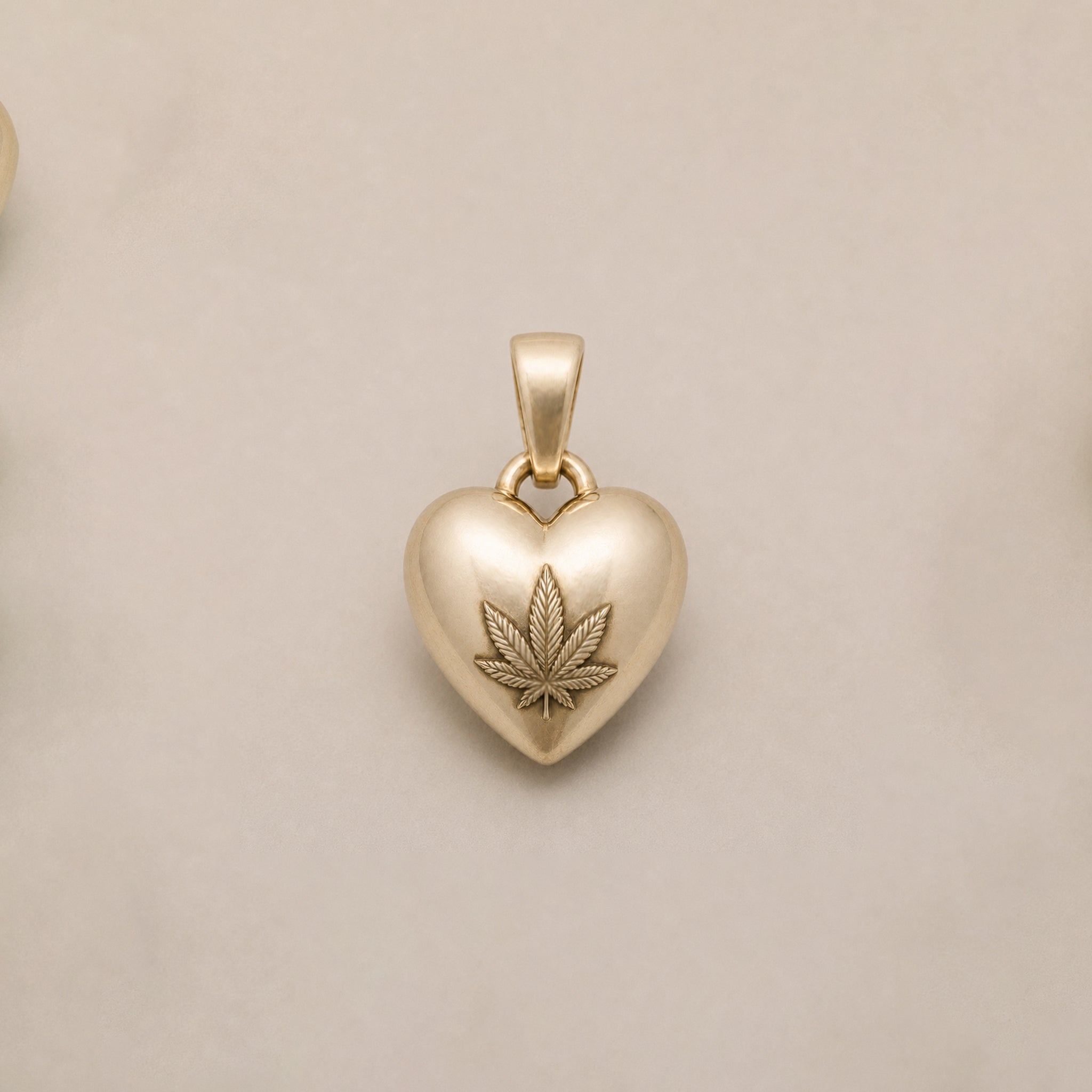 The One Love Pendant – 9ct Yellow Gold